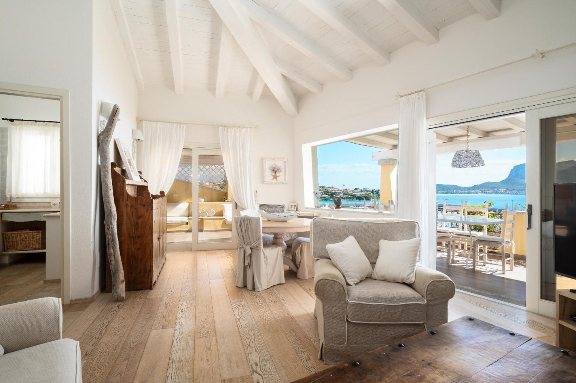 S'Abba Seafront Apartments - Your House In Sardinia Golfo Aranci Bagian luar foto