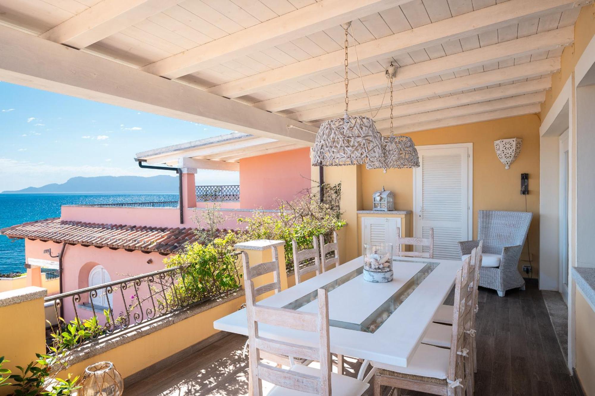 S'Abba Seafront Apartments - Your House In Sardinia Golfo Aranci Bagian luar foto
