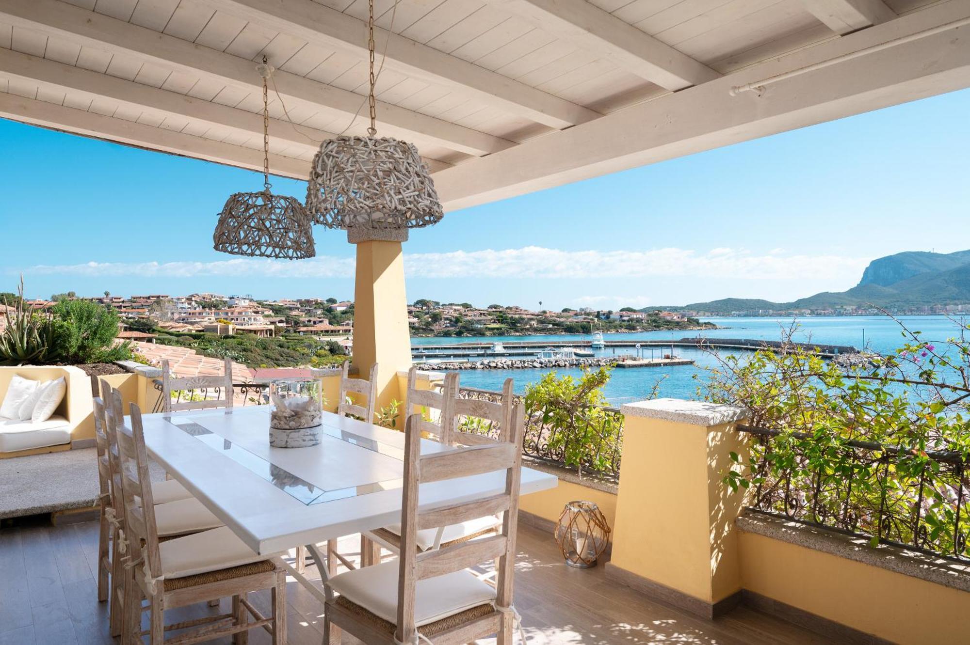S'Abba Seafront Apartments - Your House In Sardinia Golfo Aranci Bagian luar foto